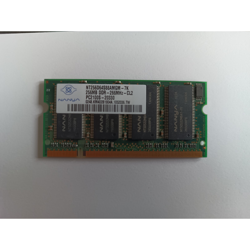 !BAZAR! - NT256D64S88AMGM-7K - Nanya 256MB DDR-266MHz PC2100 non-ECC Unbuffered CL2.5 200-Pin SoDimm Memory Module
